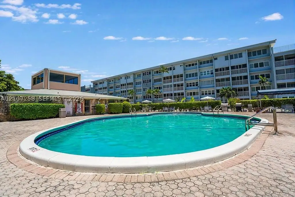 215 SE 3rd Ave #102D, Hallandale Beach, FL 33009 - #1