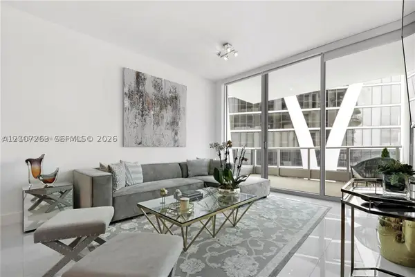 900 Biscayne Blvd #4010, Miami, FL 33132