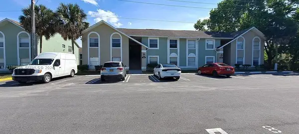 4100 Pershing Pointe Place #4, Orlando, FL 32822