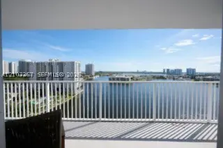 2851 NE 183rd St #1617E, Aventura, FL 33160