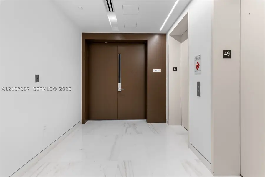 300 Biscayne Boulevard Way #4901E, Miami, FL 33131 - #2