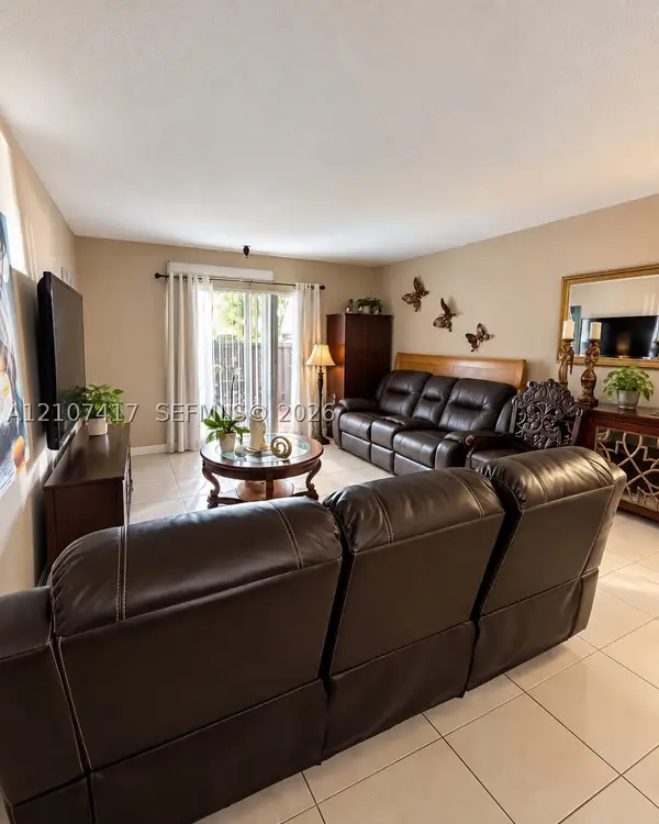 10740 N Kendall Dr #L9, Miami, FL 33176