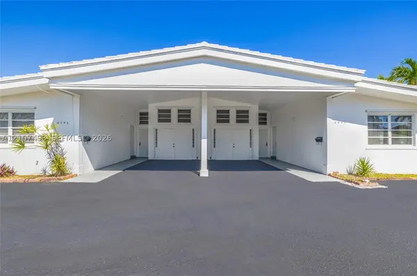 2645 NE 32nd St, Fort Lauderdale, FL 33306