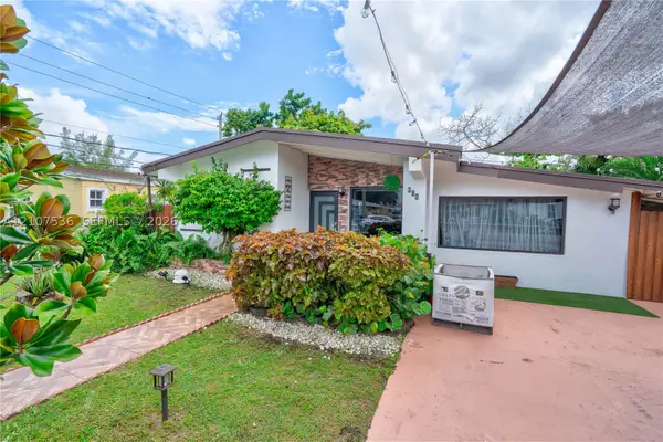 380 NE 173rd St, North Miami Beach, FL 33162