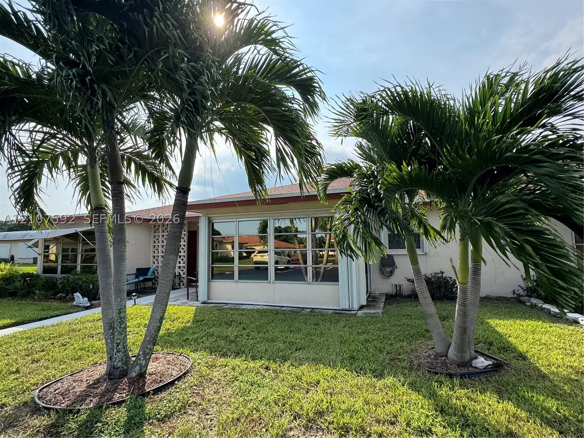 4660 NW 3rd St #B, Delray Beach, FL 33445 - #1