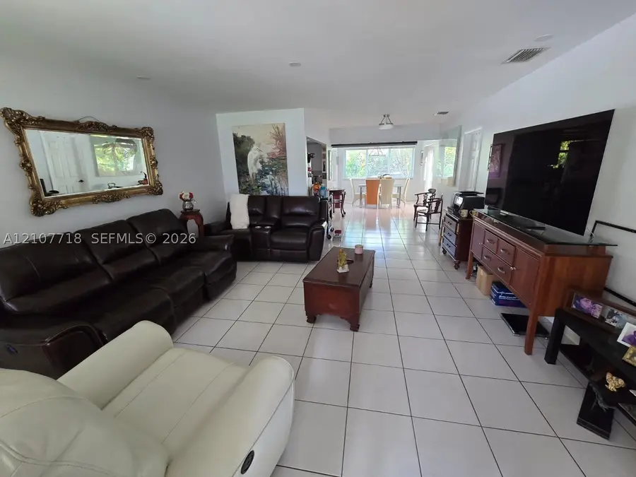 2321 N 57th Ave, Hollywood, FL 33021 - #3