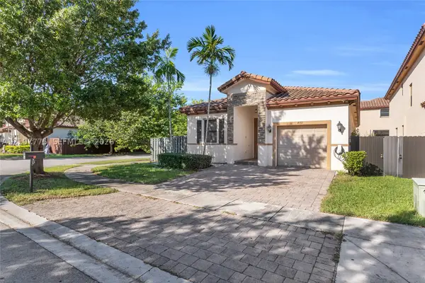 470 SE 34th Ter, Homestead, FL 33033