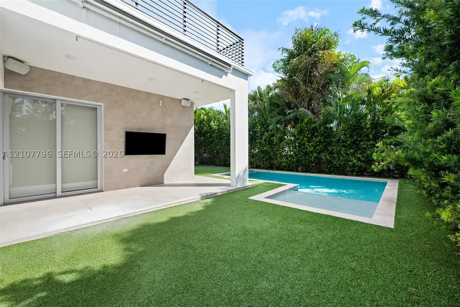 9181 Carlyle Ave, Surfside, FL 33154 - #3