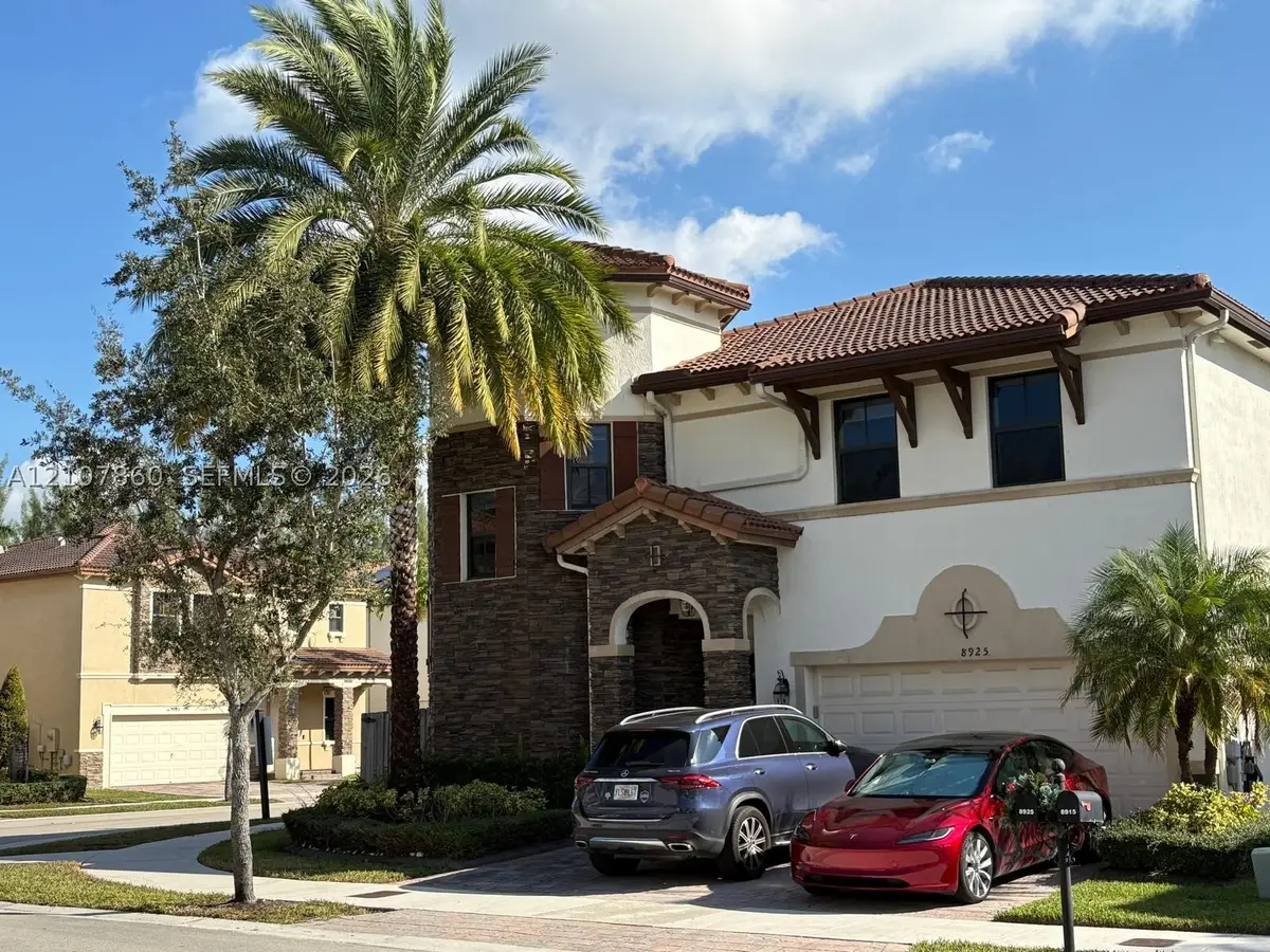 8925 NW 99th Ct, Doral, FL 33178 - #1