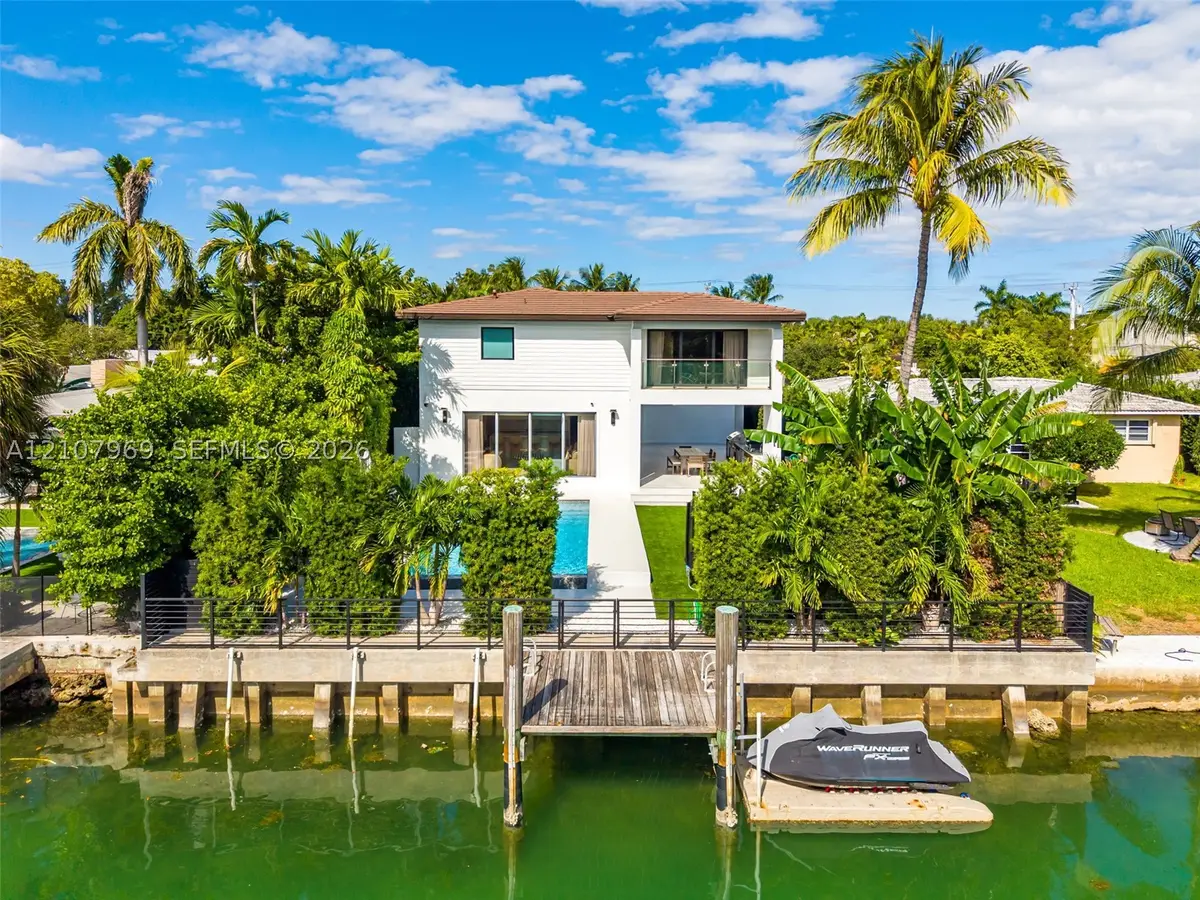 710 S Shore Dr, Miami Beach, FL 33141 - #1
