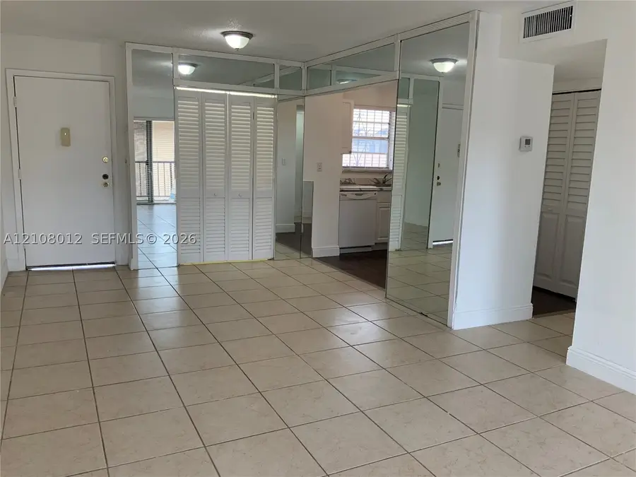 8889 Fontainebleau Blvd #403, Miami, FL 33172 - #2