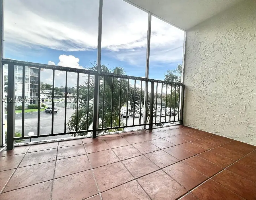 701 Three Islands Blvd #315, Hallandale Beach, FL 33009 - #3