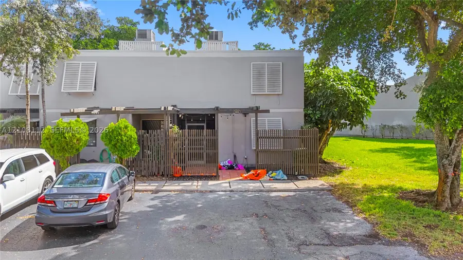 1431 NW 112th Ter, Pembroke Pines, FL 33026 - #2