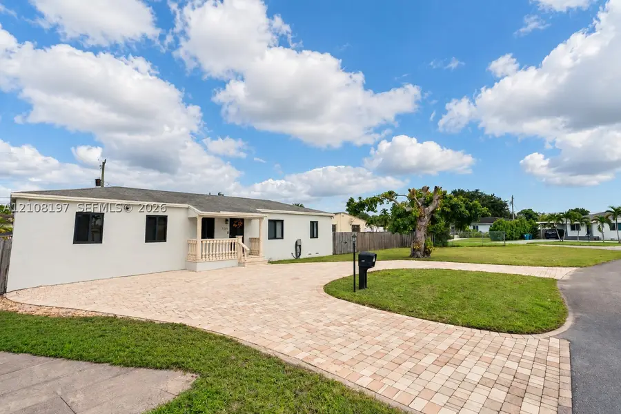 7501 SW 18th St, Miami, FL 33155 - #2