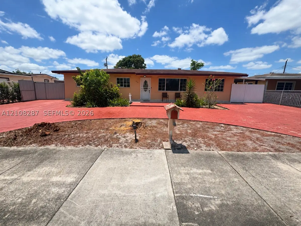 5350 NW 183rd St, Miami Gardens, FL 33055 - #1