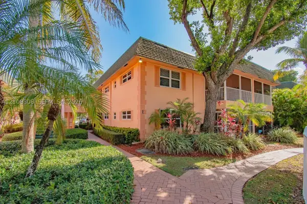 770 SE 2nd Ave #E201, Deerfield Beach, FL 33441