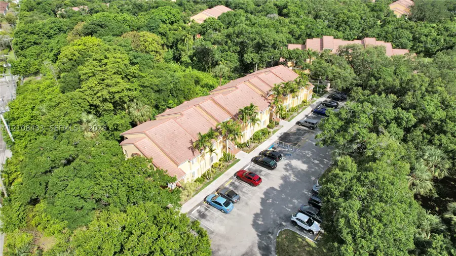 2300 NW 33rd St #911, Oakland Park, FL 33309 - #2