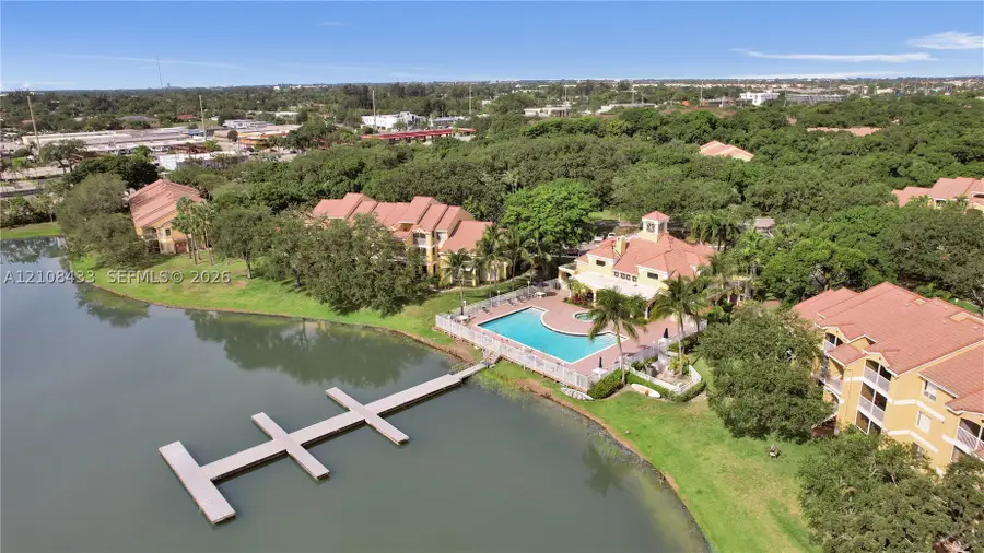 2300 NW 33rd St #911, Oakland Park, FL 33309 - #3