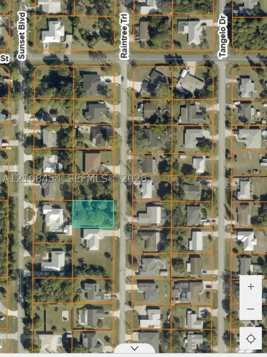 6001 Raintree Trl, Fort Pierce, FL 34982 - #2