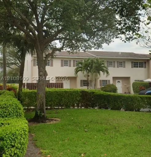 2741 S Palm Aire Dr #2741, Pompano Beach, FL 33069