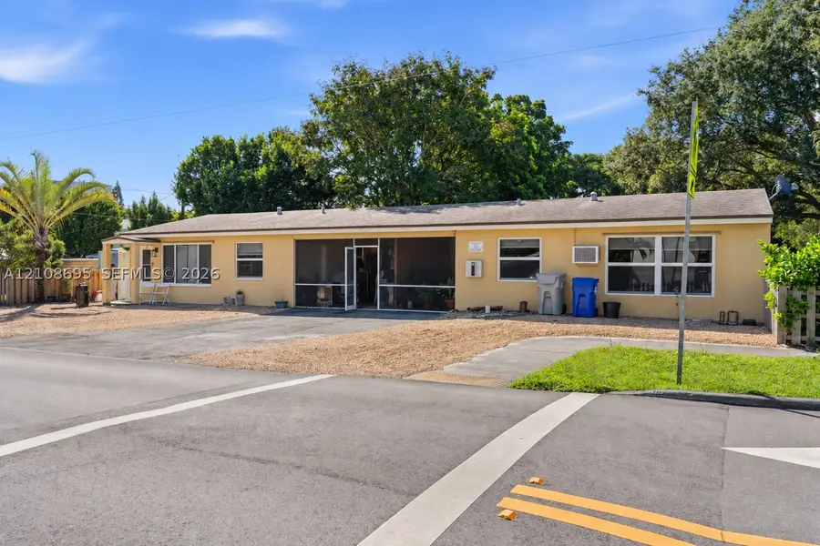 1800 NE 4th St, Pompano Beach, FL 33060 - #3