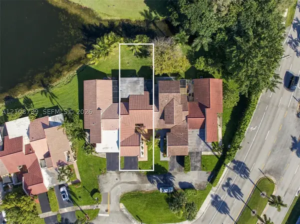 632 Village Lake Dr, Weston, FL 33326