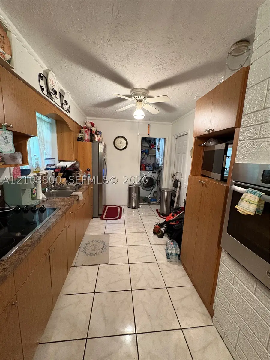 451 SW 30th Ave, Fort Lauderdale, FL 33312 - #3