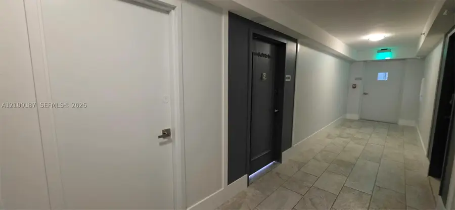 6039 Collins Ave #1625, Miami Beach, FL 33140 - #3