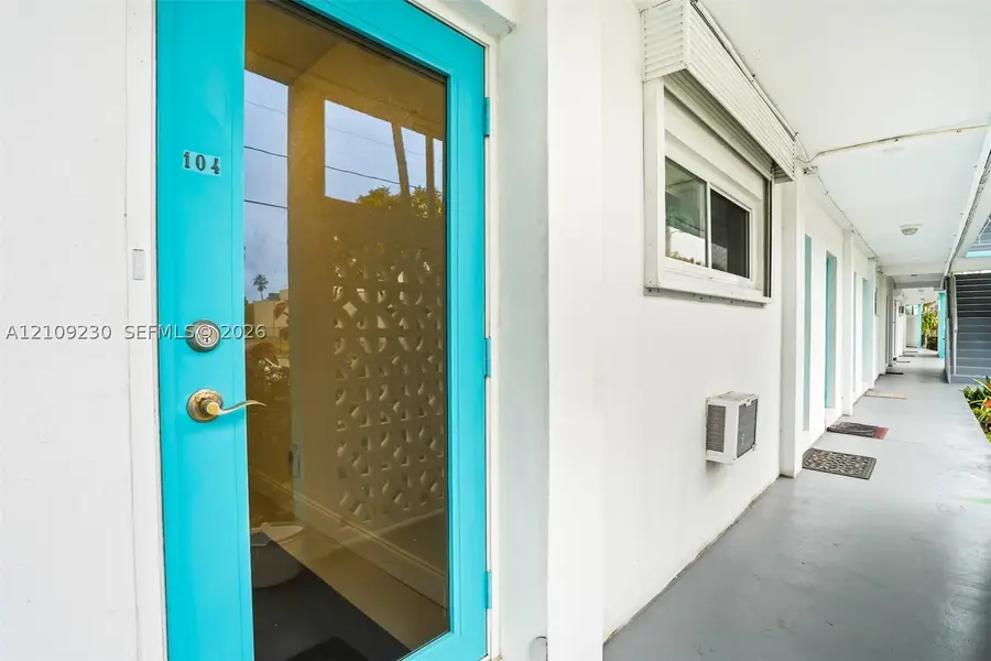 2500 Diana Dr #104, Hallandale Beach, FL 33009 - #3