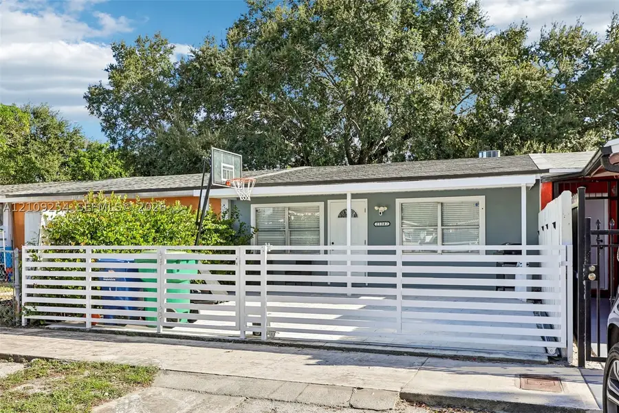 21342 NW 40th Cir Ct, Miami Gardens, FL 33055 - #3