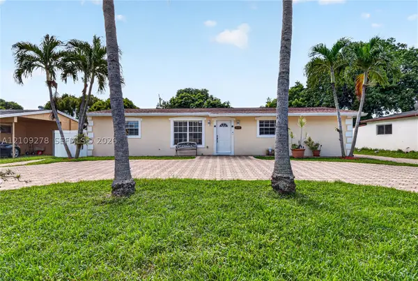 3550 Hunt Rd, Palm Springs, FL 33461