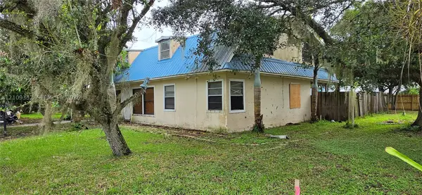 400 Peninsula Dr, Fort Pierce, FL 34946