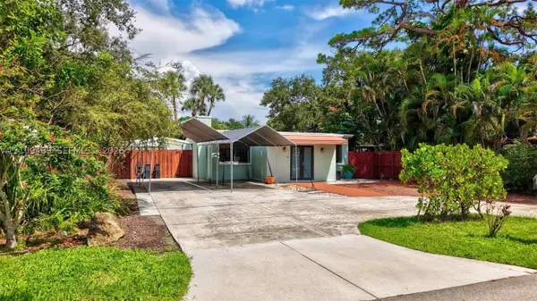 Address Withheld By Seller, Fort Lauderdale, FL 33312