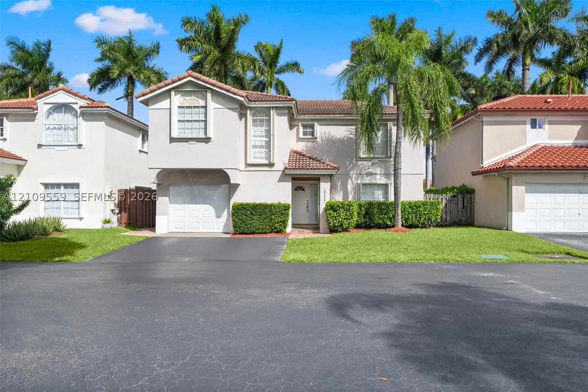 10217 NW 56th St, Doral, FL 33178 - #1