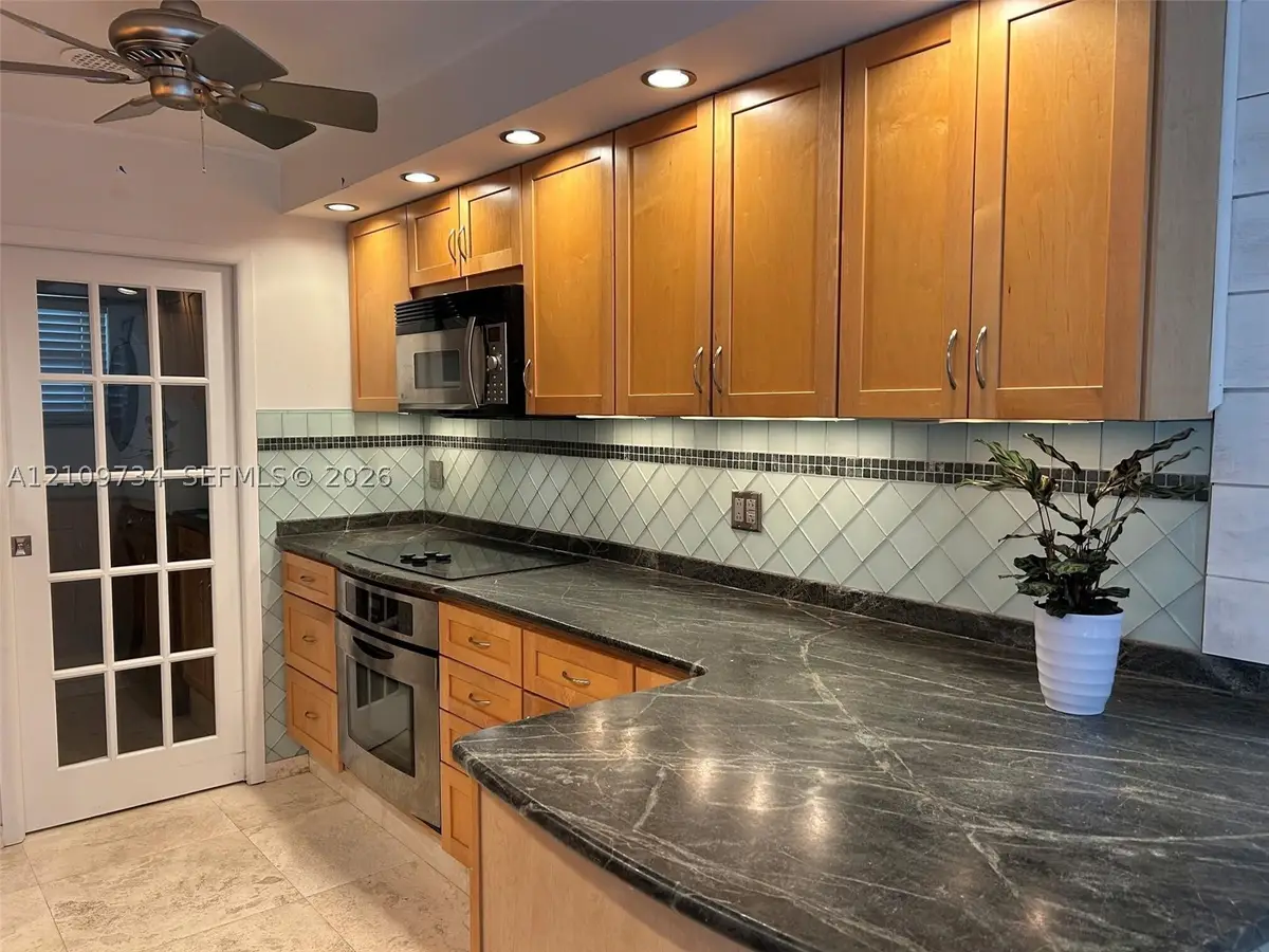 1501 SE 15th St #1-2, Fort Lauderdale, FL 33316 - #1