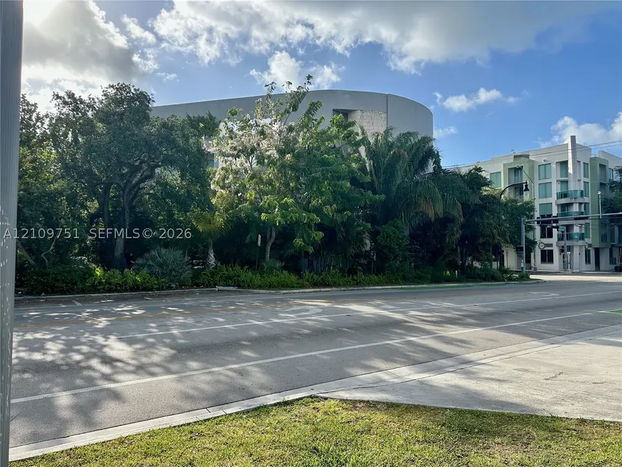2694 Inagua Ave #405, Miami, FL 33133 - #2
