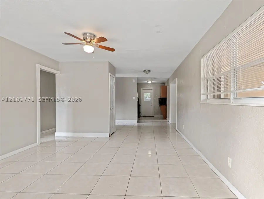 409 NW 18th Ave, Fort Lauderdale, FL 33311 - #3