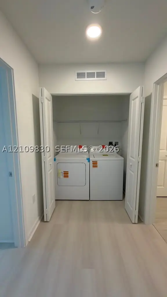5563 Millenia Park Blvd #519, Orlando, FL 32839 - #2