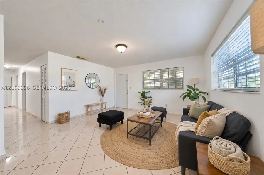 19503 SW 114th Pl, Miami, FL 33157 - #3