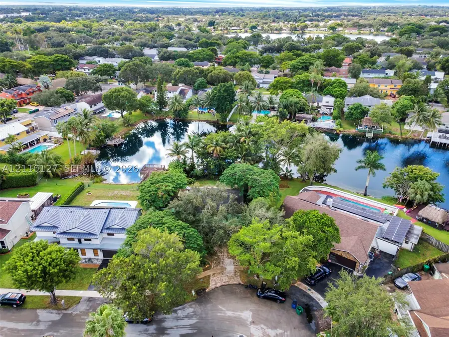 10164 SW 52nd St, Cooper City, FL 33328 - #2