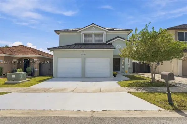 15670 SW 58th Ter, Miami, FL 33193