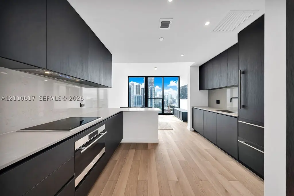 20 NE 11th St #2809, Miami, FL 33132 - #1