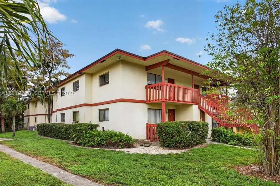 2070 NW 43rd Ter #7, Lauderhill, FL 33313 - #3