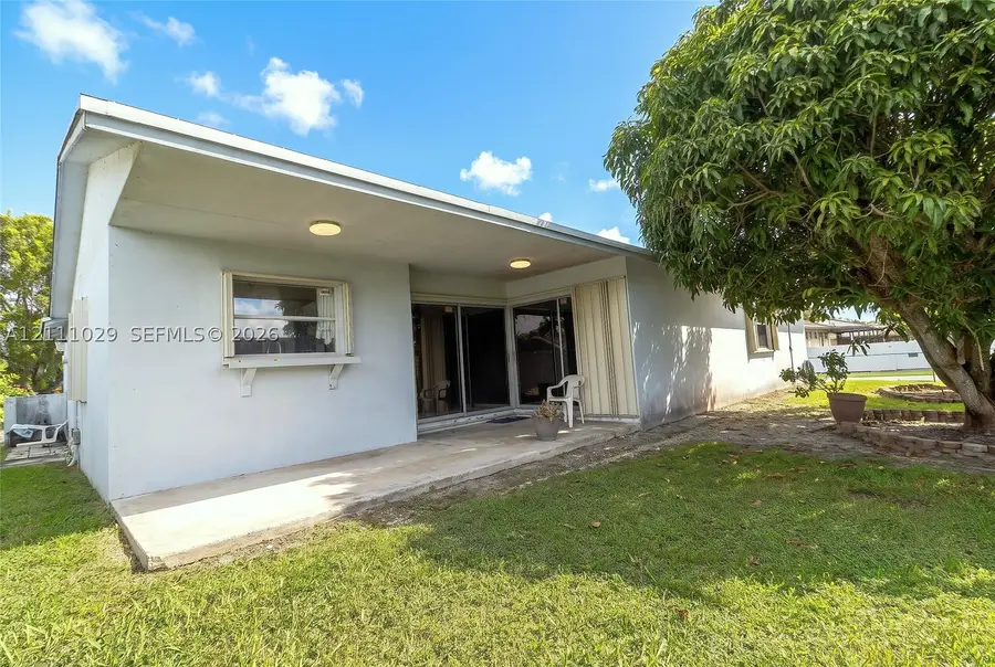 26201 SW 132nd Ave, Homestead, FL 33032 - #2