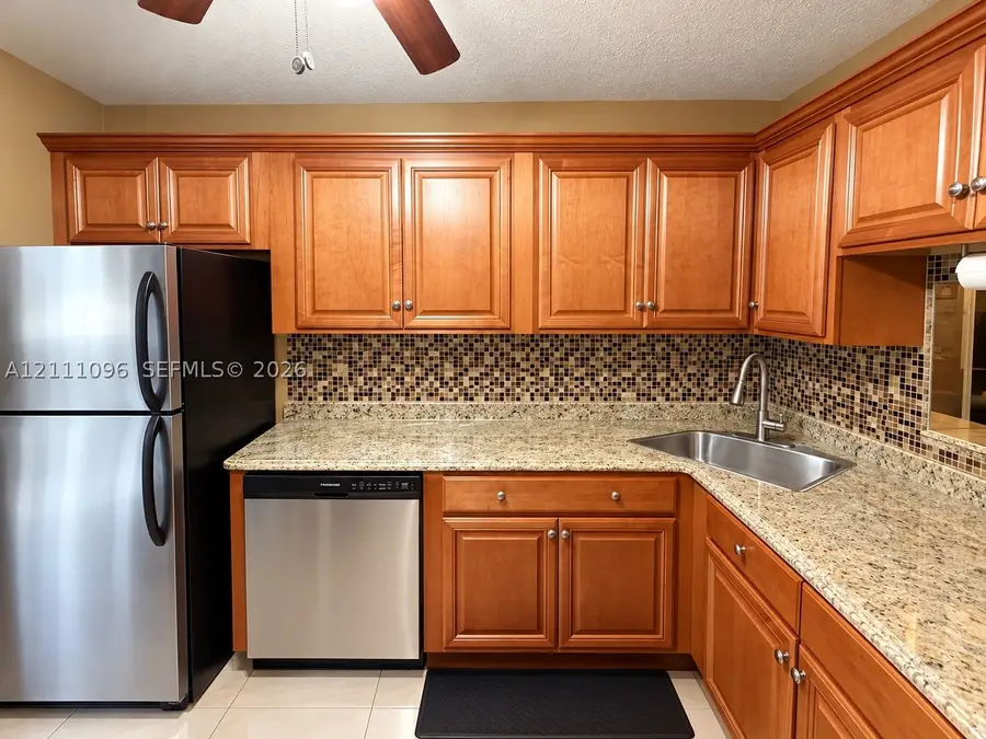 5901 NW 61st Ave #111, Tamarac, FL 33319 - #2