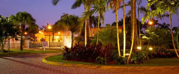 4900 NW 79th Ave #206, Doral, FL 33166