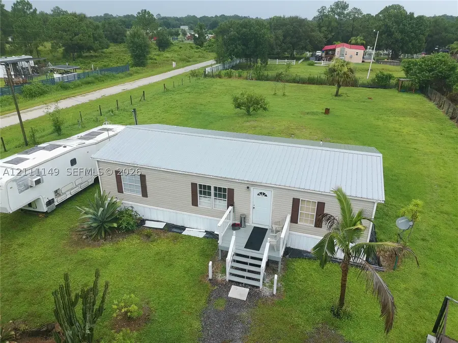 451 Bald Cypress Ave, Clewiston, FL 33440 - #2