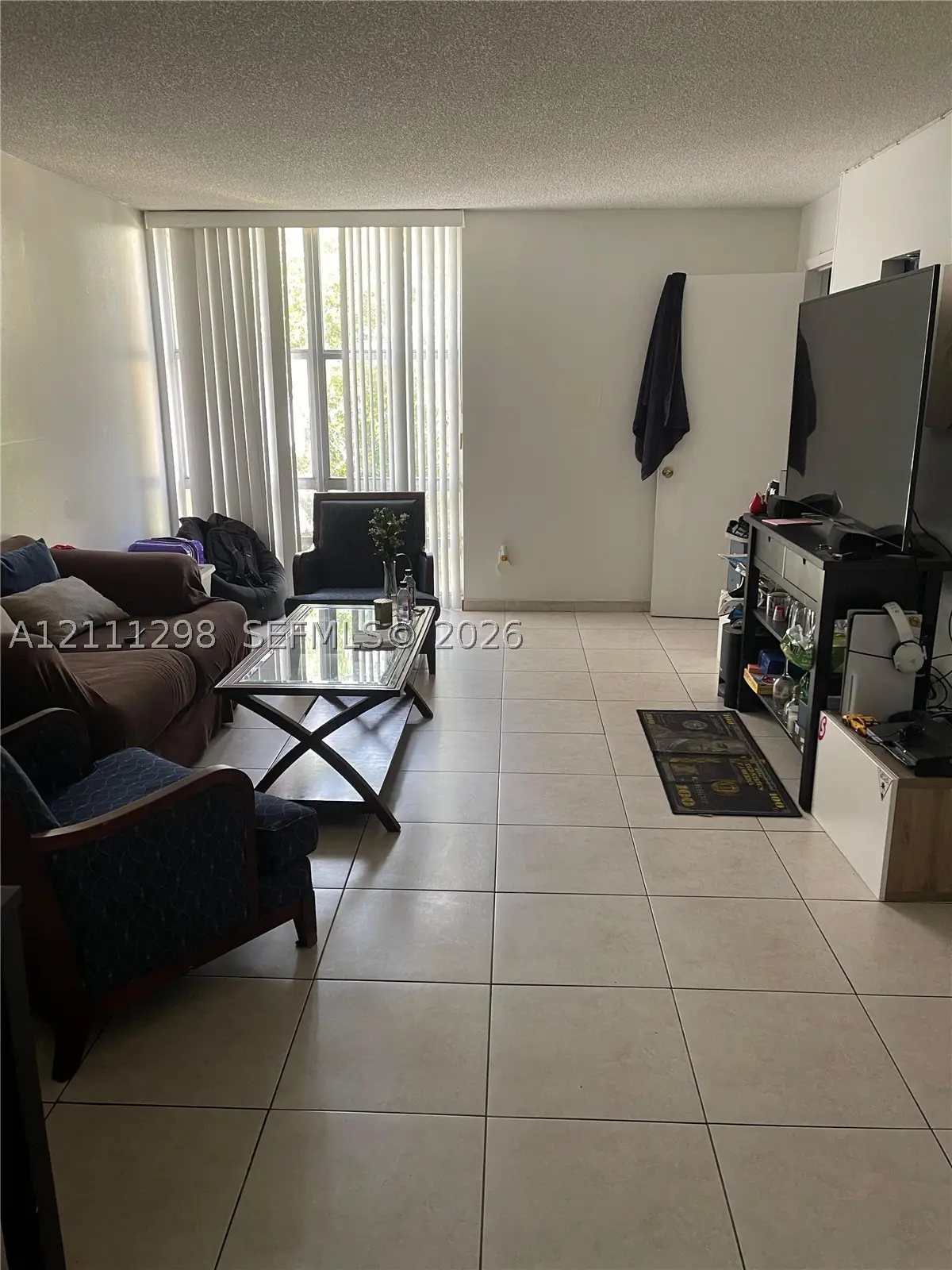 210 172nd St #323, Sunny Isles Beach, FL 33160 - #1