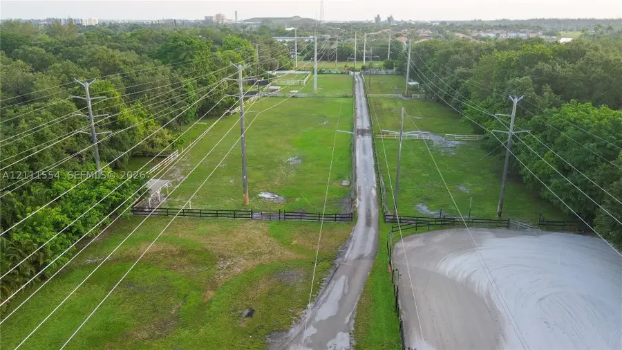 SW 54th St, Dania Beach, FL 33312 - #2