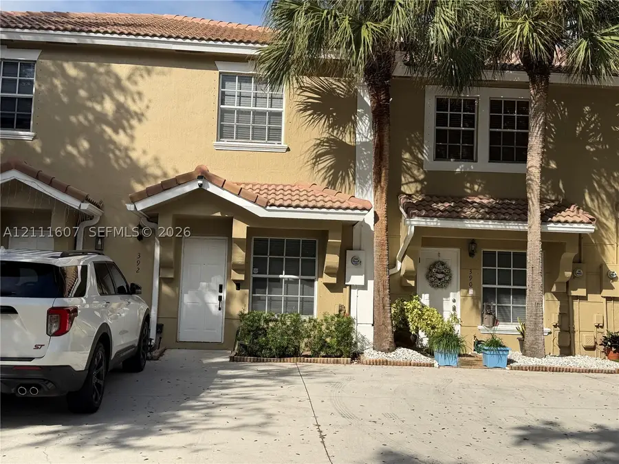 392 SW 122nd Ave, Pembroke Pines, FL 33025 - #3